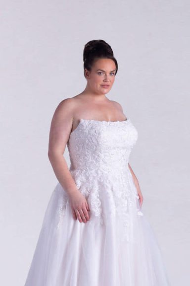 NEW ARRIVAL - WHITE STUDIO CURVE